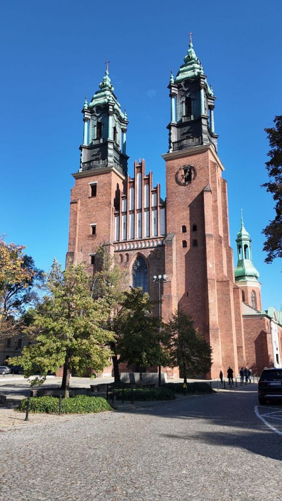 Cattedrale-Santi-Pietro-Paolo- Archikatedra-Świętych Piotra-Pawła